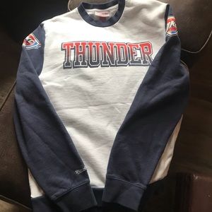 Mitchell & Ness OKC Thunder sweatshirt size medium